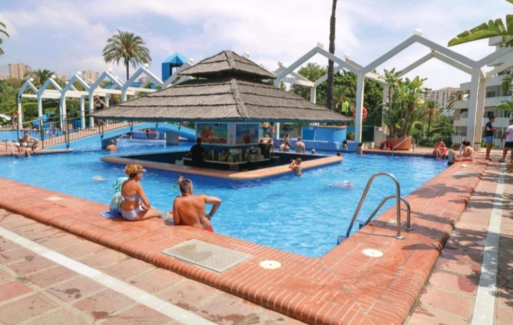 Benalbeach Holidays. Vistas Al Mar. Benalmádena Exterior foto