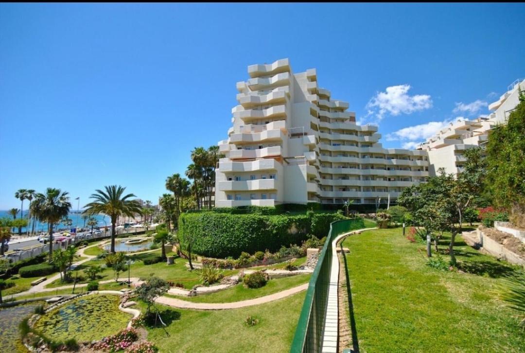 Benalbeach Holidays. Vistas Al Mar. Benalmádena Exterior foto