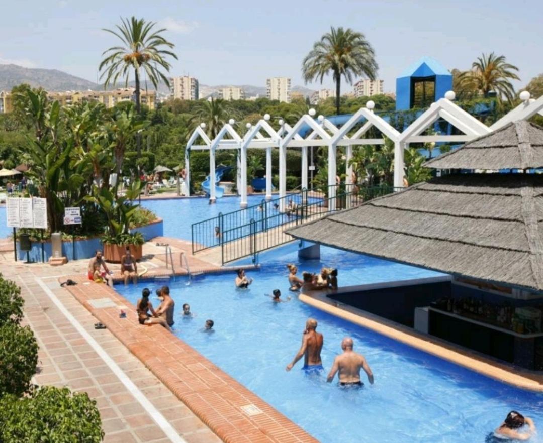 Benalbeach Holidays. Vistas Al Mar. Benalmádena Exterior foto