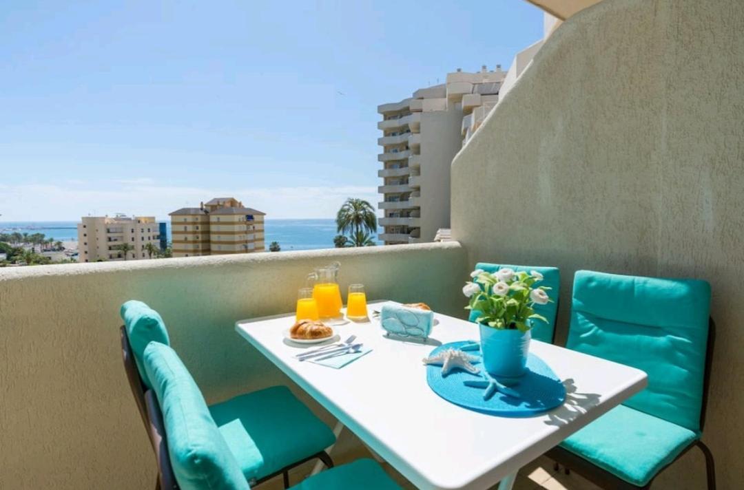 Benalbeach Holidays. Vistas Al Mar. Benalmádena Exterior foto