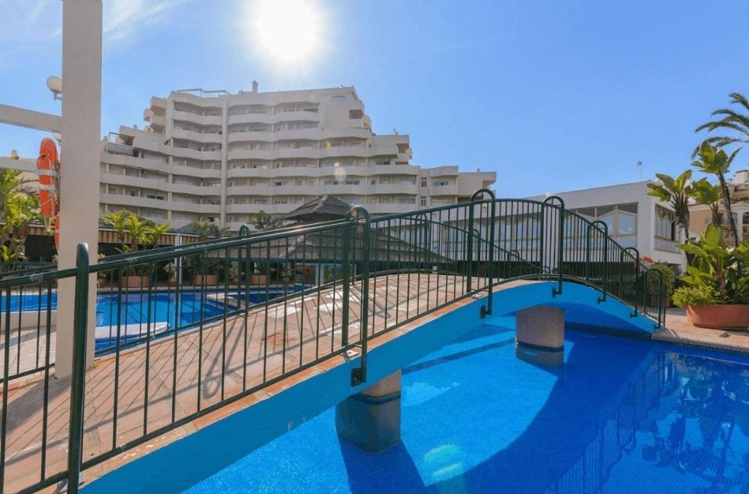 Benalbeach Holidays. Vistas Al Mar. Benalmádena Exterior foto